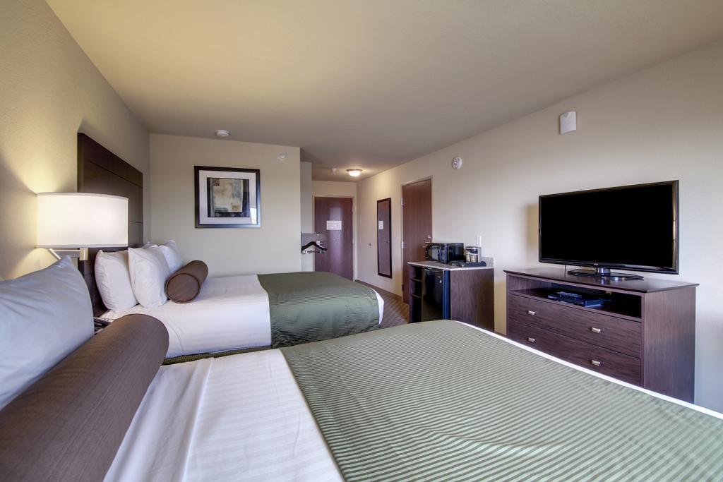 Cobblestone Inn & Suites - Avoca Ruang foto