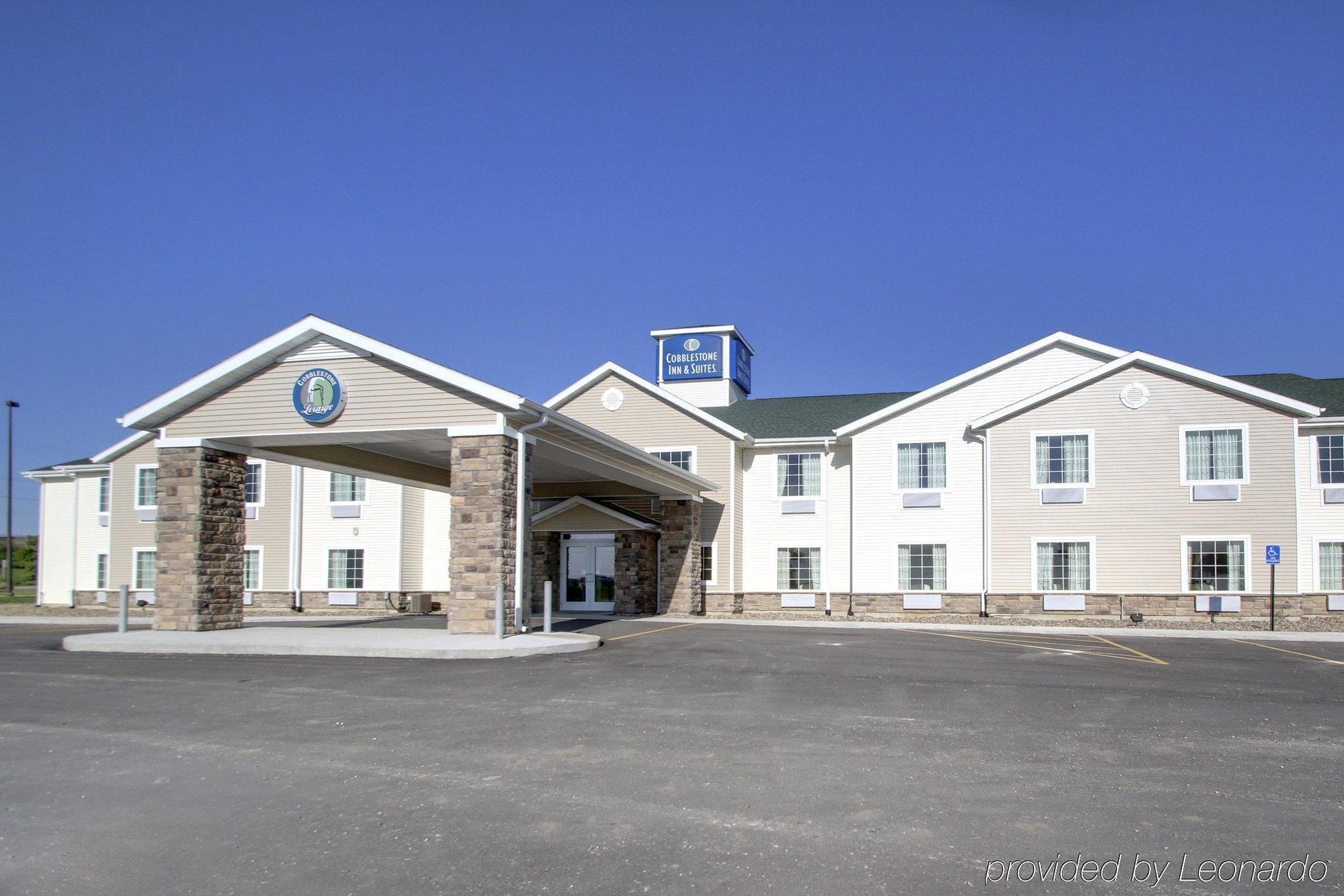 Cobblestone Inn & Suites - Avoca Bagian luar foto
