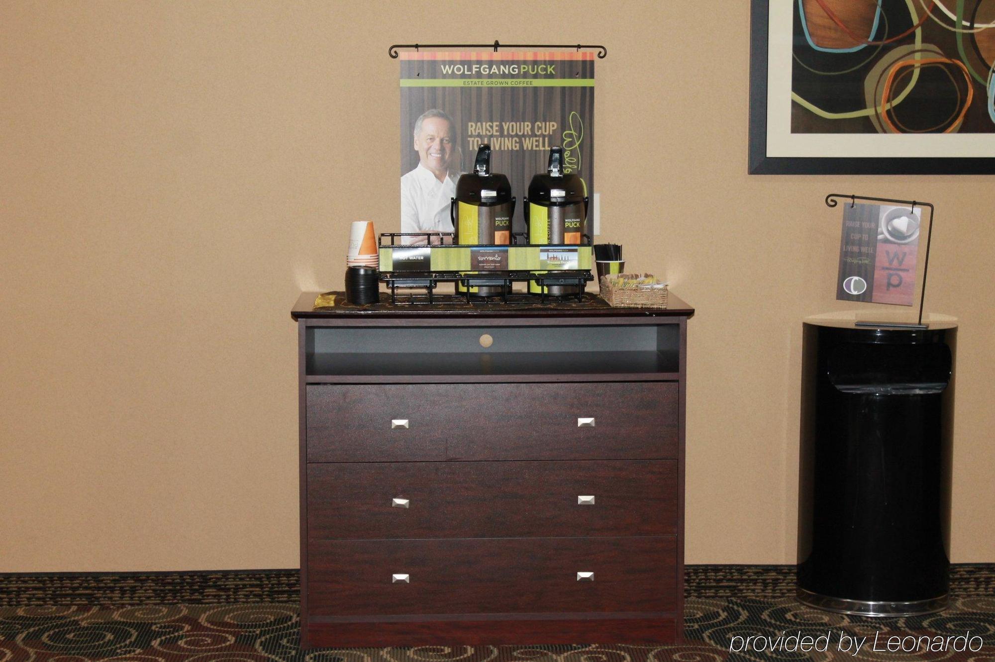 Cobblestone Inn & Suites - Avoca Bagian luar foto