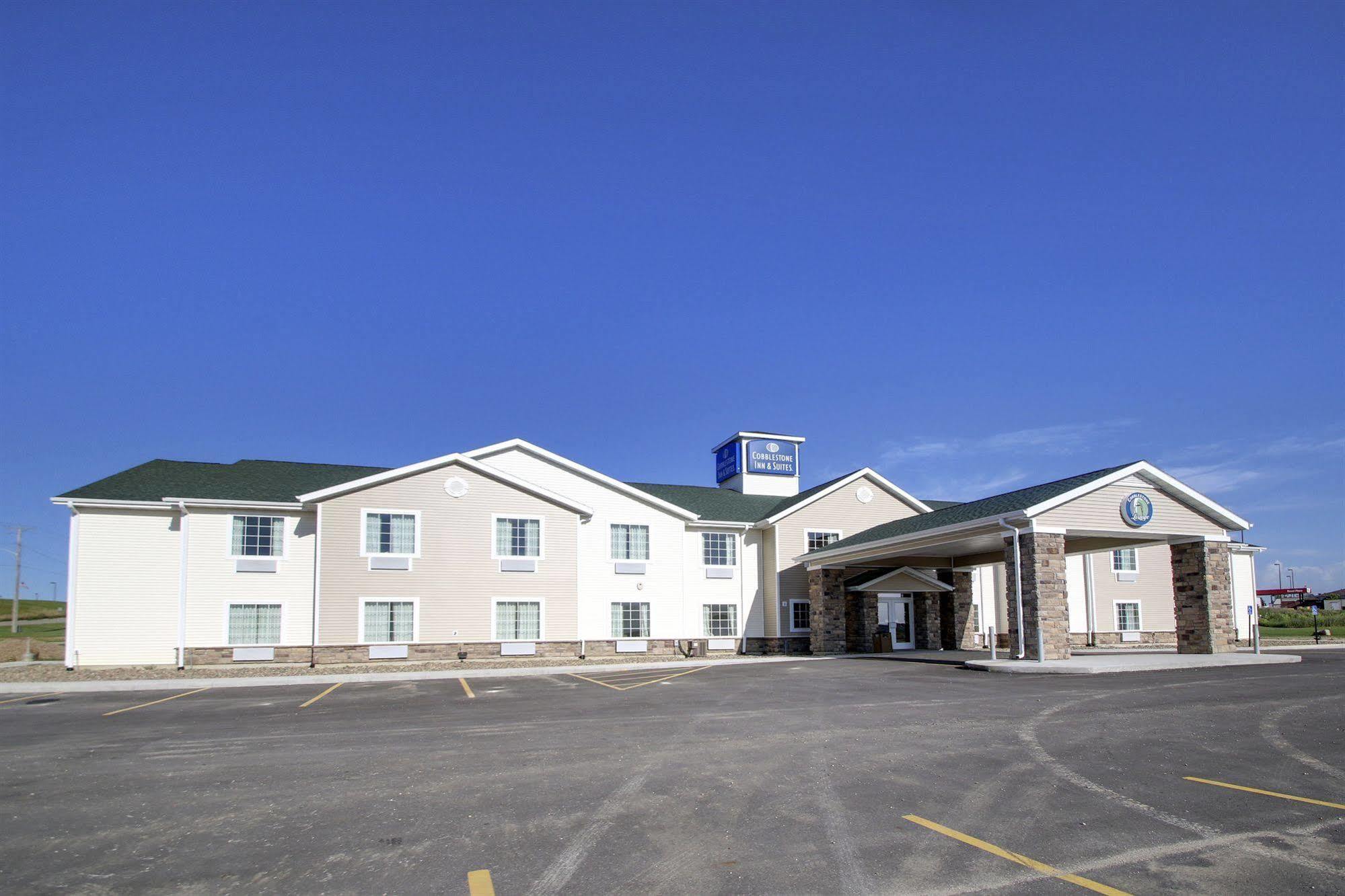 Cobblestone Inn & Suites - Avoca Bagian luar foto
